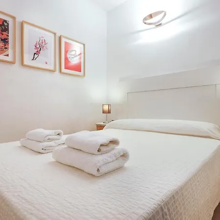 Un Respiro En Playa Victoria 1 Hab Y Salon Con Sofa Cama Daire