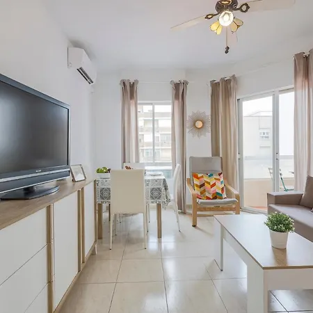 Un Respiro En Playa Victoria 1 Hab Y Salon Con Sofa Cama