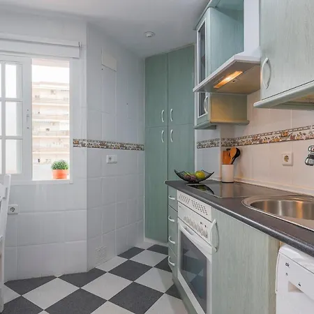 Un Respiro En Playa Victoria 1 Hab Y Salon Con Sofa Cama * Cadiz