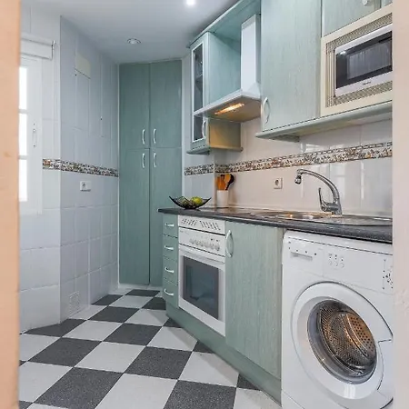 Un Respiro En Playa Victoria 1 Hab Y Salon Con Sofa Cama Daire