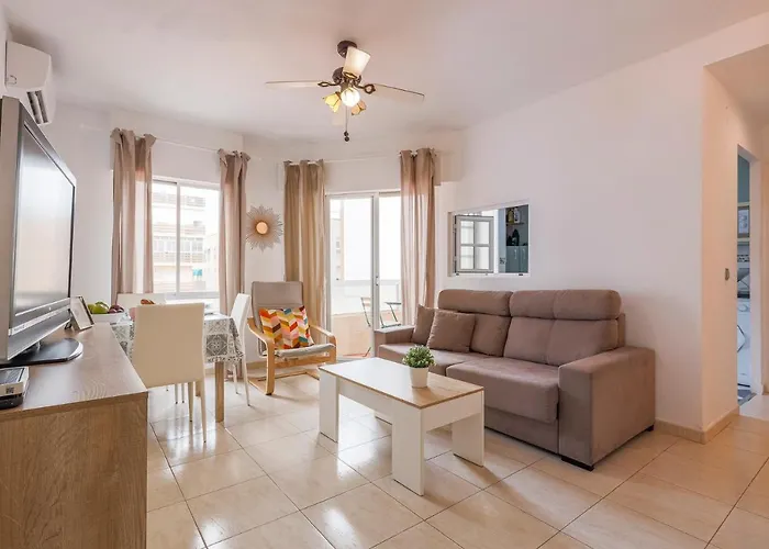 Un Respiro En Playa Victoria 1 Hab Y Salon Con Sofa Cama Cádiz