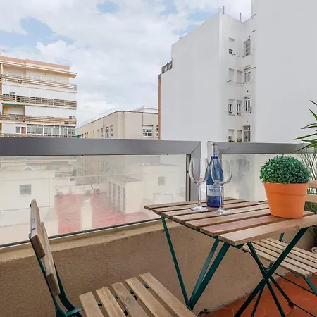 Un Respiro En Playa Victoria 1 Hab Y Salon Con Sofa Cama Апартаменты