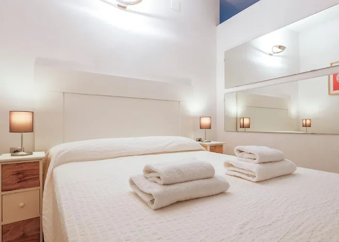 Un Respiro En Playa Victoria 1 Hab Y Salon Con Sofa Cama Апартаменты