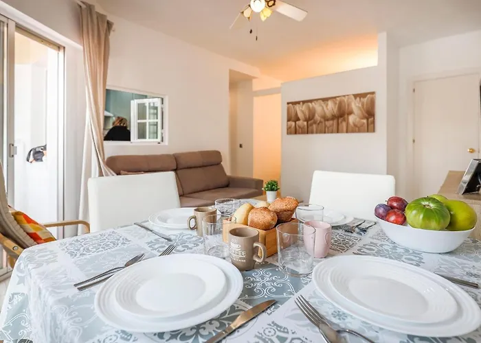 Un Respiro En Playa Victoria 1 Hab Y Salon Con Sofa Cama Апартаменты *