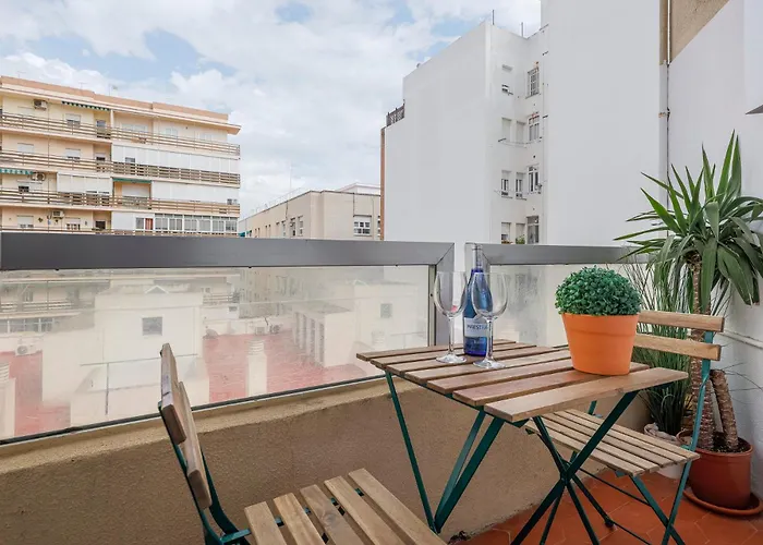 Un Respiro En Playa Victoria 1 Hab Y Salon Con Sofa Cama Апартаменты